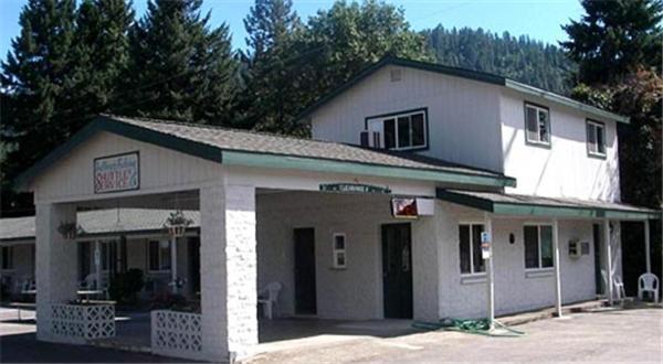הפי קאמפ Forest Lodge Motel מראה חיצוני תמונה
