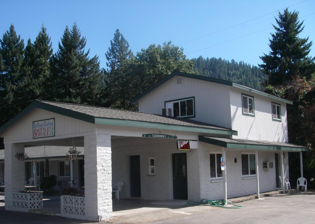 הפי קאמפ Forest Lodge Motel מראה חיצוני תמונה